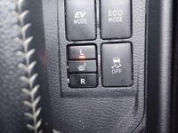 gebraucht Toyota Yaris 15 VVT-i Hybrid Active