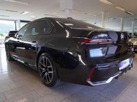 gebraucht BMW 740 d xDrive Limousine Aut. Lang/M/Skyl./Kamera/HeadUp