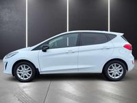 Gebraucht Ford Fiesta Trend 84 PS (61 kW) 2018 Weiß Kleinwagen