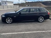 Gebraucht BMW 520 184 PS (135 kW) 2012 Schwarz Kombi