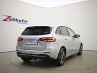 Gebraucht Mercedes B200 150 PS (110 kW) 2019 Silber Van / Kleinbus