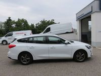 gebraucht Ford Focus Turnier 10 EcoBoost Cool & Connect