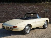 Gebraucht Alfa Romeo Spider 109 PS (80 kW) 1967 Beige Cabrio