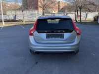 gebraucht Volvo V60 D2 Momentum Powershift