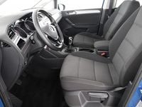 Gebraucht VW Touran Comfortline 150 PS (110 kW) 2022 Blau Van / Kleinbus