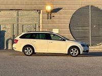 Gebraucht Skoda Octavia Ambition 116 PS (85 kW) 2017 Weiß Kombi