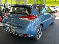 gebraucht Toyota Auris aus Andelsbuch - 99 PS und 91000 km