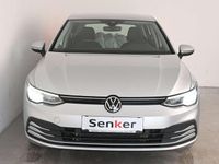 Gebraucht VW Golf VIII 116 PS (85 kW) 2021 Silber Limousine
