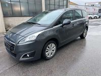 gebraucht Peugeot 5008 1,6 HDI 115 FAP Professional Line