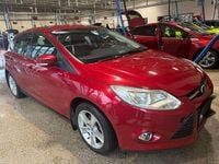 Gebraucht Ford Focus Trend 86 PS (63 kW) 2012 Rot Limousine