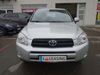 gebraucht Toyota RAV4 2,2 D-4D 135 DPF 4WD Elegance