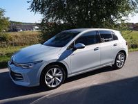 Neu VW Golf VIII 150 PS (110 kW) 2025 Blau Limousine