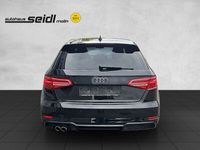 gebraucht Audi A3 Sportback 1,5 TFSI *S-Line/LED/Navi/SHZ* COD ultra intense