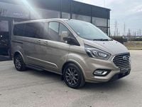 Gebraucht Ford Transit Custom Titanium 170 PS (125 kW) 2018 Silber Van / Kleinbus