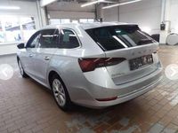 gebraucht Skoda Octavia Style 2.0 TDI DSG