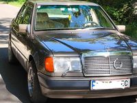 Gebraucht Mercedes 250 121 PS (88 kW) 1990 Beige Limousine