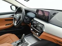 Gebraucht BMW 530e Sport Line 292 PS (214 kW) 2021 Blau Kombi