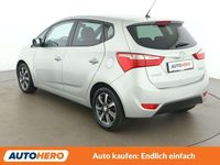 Gebraucht Hyundai ix20 Edition 90 PS (66 kW) 2018 Silber Kleinwagen