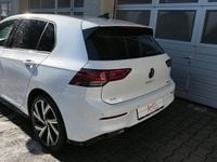Gebraucht VW Golf VIII R-line 150 PS (110 kW) 2024 Weiss  metallicperleffekt Limousine