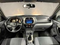 Gebraucht Toyota RAV4 116 PS (85 kW) 2004 Silber SUV