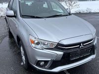 Gebraucht Mitsubishi ASX Inform 117 PS (86 kW) 2019 Silber SUV