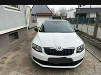 Gebraucht Skoda Octavia Ambition 105 PS (77 kW) 2015 Kleinwagen