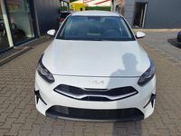 Neu Kia Ceed Sportswagon 140 PS (102 kW) 2025 Weiß Kombi
