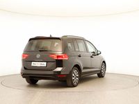 Gebraucht VW Touran Life 150 PS (110 kW) 2024 Schwarz  metallicperleffektno Van / Kleinbus