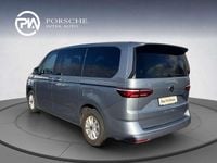 Gebraucht VW Multivan 150 PS (110 kW) 2024 Silber  metallic Van