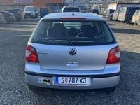 Gebraucht VW Polo 54 PS (39 kW) 2002 Silber Limousine