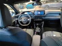 gebraucht Peugeot 2008 ALLURE PureTech 100, Sommer- und Winterreifen SUV