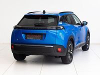 Neu Peugeot e-2008 Allure 114 kW (156 PS) 2025 Blau SUV