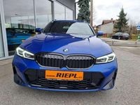 Gebraucht BMW 330 M Sport 286 PS (210 kW) 2023 Blau Kombi