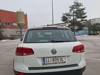 Gebraucht VW Touareg 204 PS (150 kW) 2012 Weiß SUV