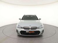 Gebraucht BMW 330 M Sport 286 PS (210 kW) 2025 Grau Kombi