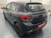 Gebraucht Dacia Sandero Comfort 91 PS (66 kW) 2021 Grau Limousine