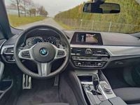 Gebraucht BMW 530 M Sport 265 PS (194 kW) 2020 Grau Kombi