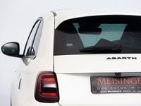 Neu Abarth 500e Scorpionissima 114 kW (155 PS) 2025 Weiß Kleinwagen