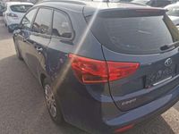 gebraucht Kia Ceed Sportswagon Ceed SW / 14 CRDi Silber