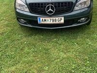 Gebraucht Mercedes C200 Classic 224 PS (164 kW) 2004 Grün Kombi