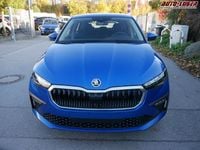 Neu Skoda Scala Selection 150 PS (110 kW) 2025 Raceblau metallic Kleinwagen