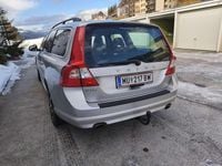 Gebraucht Volvo V70 Kinetic 205 PS (150 kW) 2009 Kombi