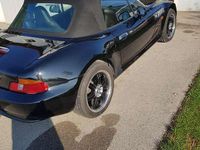 Gebraucht BMW Z3 118 PS (86 kW) 2001 Schwarz Cabrio