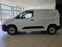 Gebraucht Citroën Berlingo Comfort 102 PS (75 kW) 2021 Weiß Van / Kleinbus