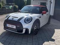 Gebraucht Mini John Cooper Works 231 PS (169 kW) 2023 Weiß Kleinwagen