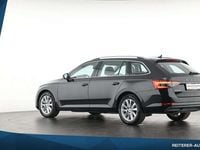 gebraucht Skoda Superb Kombi 20 TDI Style *LED-Scheinwerfer *Navigation *AHK