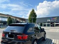 gebraucht BMW X5 xDrive40d Aut. Soft Close 8 Fach Bereift