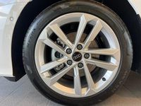 Neu Audi A3 Ambiente 116 PS (85 kW) 2025 Weiss  normal Limousine