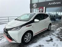 Gebraucht Toyota Aygo 82 PS (60 kW) 2018 Weiß Kleinwagen
