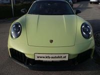 Gebraucht Porsche 911 Carrera GTS 541 PS (397 kW) 2025 Gelb Coupé